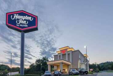 فندق Hampton Inn Covington