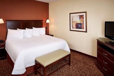 هتل Hampton Inn By Hilton North Bay