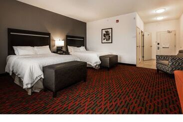 هتل Hampton Inn & Suites By Hilton Lethbridge