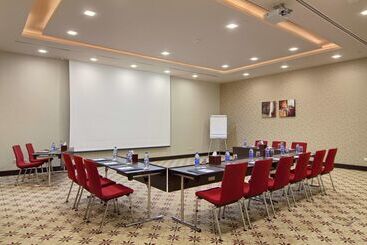 酒店 Hilton Garden Inn Riyadh Olaya