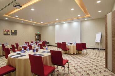 酒店 Hilton Garden Inn Riyadh Olaya