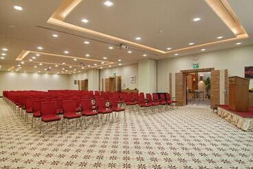 酒店 Hilton Garden Inn Riyadh Olaya