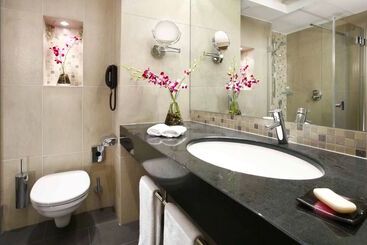 هتل Hilton Gdansk
