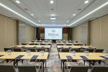 هتل Hilton Gdansk