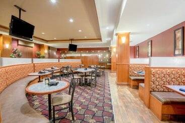 Holiday Inn Hotel & Suites Grand Junction Airport, An Ihg