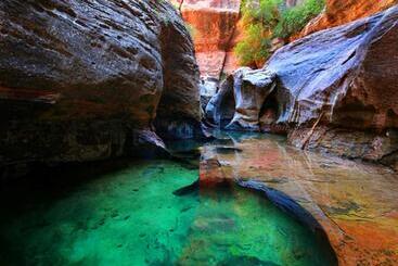 هتل Holiday Inn Express & Suites Kanab, An Ihg