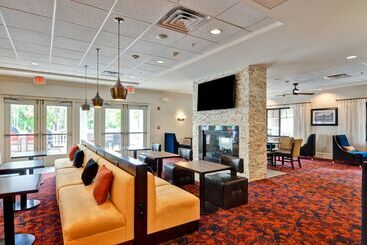 هتل Homewood Suites By Hilton Boston/cambridgearlington, Ma