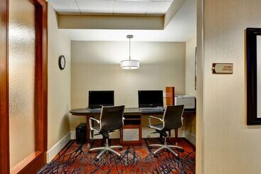 هتل Homewood Suites By Hilton Boston/cambridgearlington, Ma