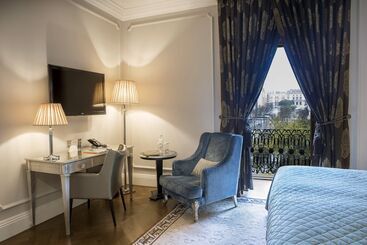 هتل Intercontinental Porto   Palacio Das Cardosas, An Ihg