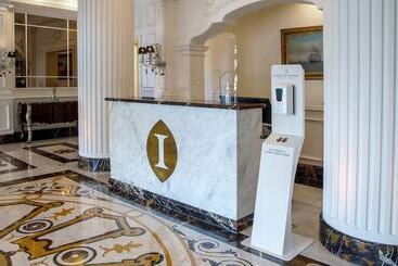 هتل Intercontinental Porto   Palacio Das Cardosas, An Ihg