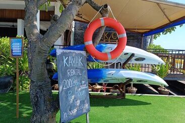 هتل Kc Beach Club & Pool Villas