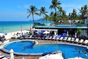هتل Kc Beach Club & Pool Villas
