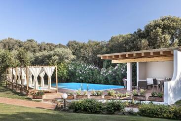 هتل La Rocca Resort & Spa