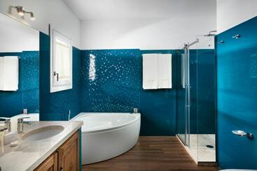 هتل La Rocca Resort & Spa
