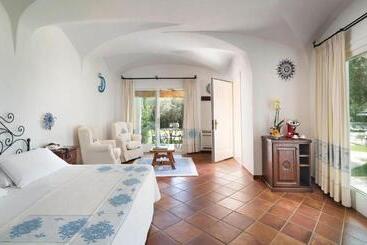 هتل La Rocca Resort & Spa