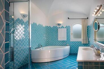 هتل La Rocca Resort & Spa