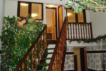 هتل Family Complex Mountain Romance Apartments
