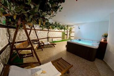 هتل Family Complex Mountain Romance Apartments