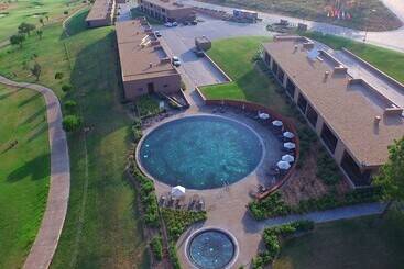 هتل Nau Morgado Golf & Country Club