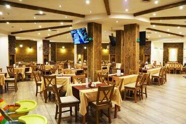 هتل Orpheus   Casino And Spa