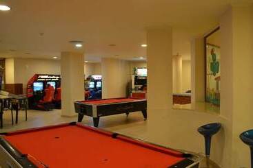 هتل Orpheus   Casino And Spa