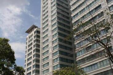 هتل Parkroyal Serviced Suites Kuala Lumpur