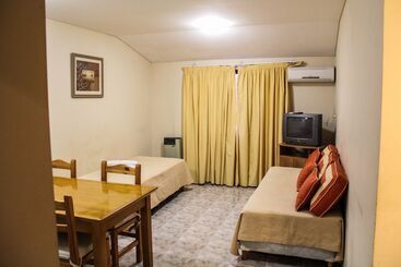هتل Patio Mediterraneo Apart