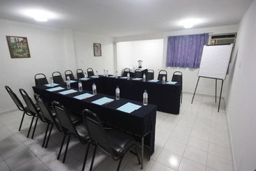 هتل Posada Del Carmen