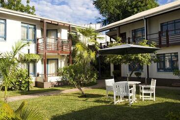 Protea Hotel By Marriott Dar Es Salaam Oyster Bay