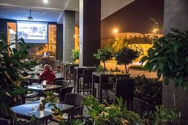 هتل Ramada By Wyndham Oradea