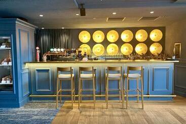 هتل Ramada By Wyndham Oradea