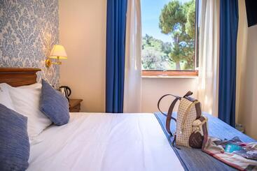 هتل Relais Villa Giuliana
