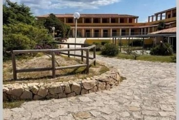 هتل Mimose Beach Village