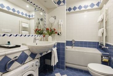 هتل Residence Sacchi Apart
