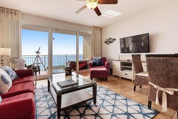 هتل Sterling Shores