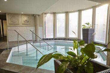 هتل Strimon Garden Medical Spa