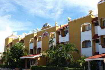 هتل Suites Cancun Center