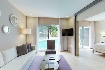 The Fives Beach Hotel & Residences - All Inclusive
