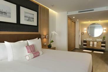 The Fives Beach Hotel & Residences - All Inclusive