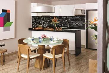 The Fives Beach Hotel & Residences - All Inclusive