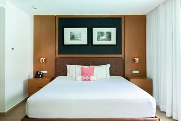 The Fives Beach Hotel & Residences - All Inclusive