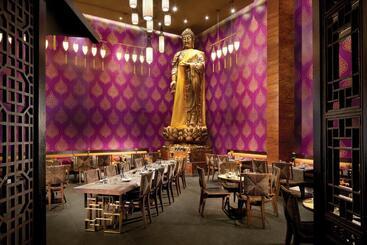 The Fives Beach Hotel & Residences - All Inclusive