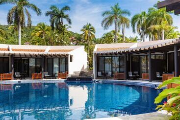 هتل Thompson Zihuatanejo, A Beach Resort, By Hyatt