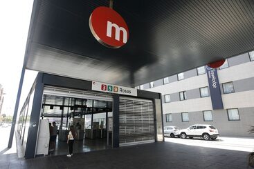 هتل Travelodge Valencia Aeropuerto