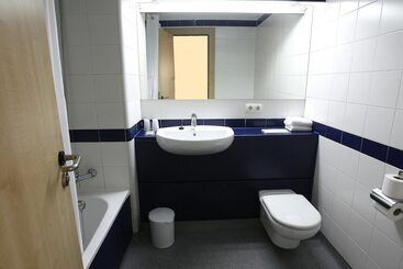 هتل Travelodge Valencia Aeropuerto