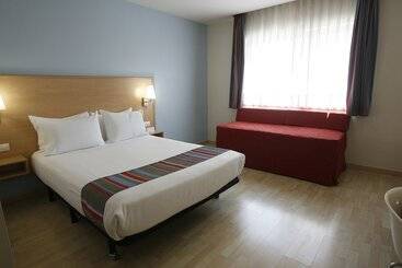 هتل Travelodge Valencia Aeropuerto
