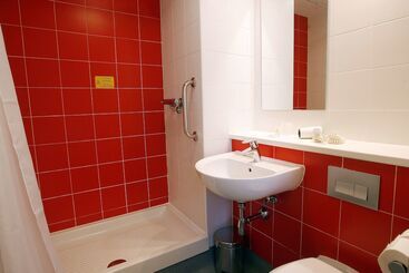 هتل Travelodge Valencia Aeropuerto