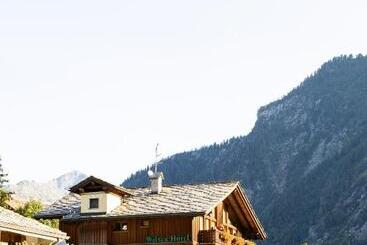 هتل Walser Courmayeur