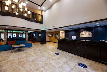 هتل Wingate By Wyndham State Arena Raleigh/cary