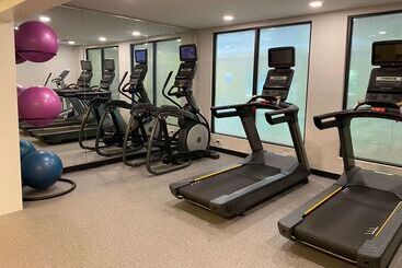 هتل Wingate By Wyndham State Arena Raleigh/cary